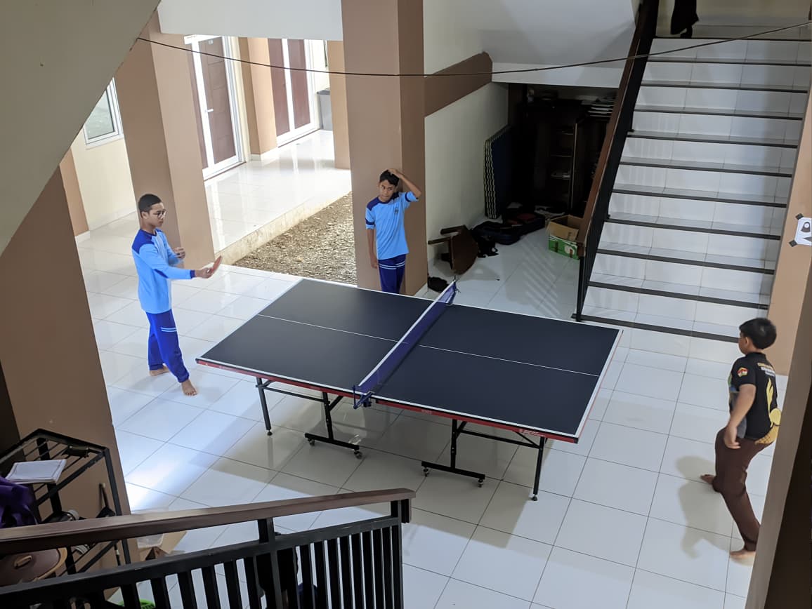 Menemukan Bakat di Usia Emas, Miba Tenis Meja Jadi Ruang Eksplorasi Siswa SMPIT Harapan Bunda