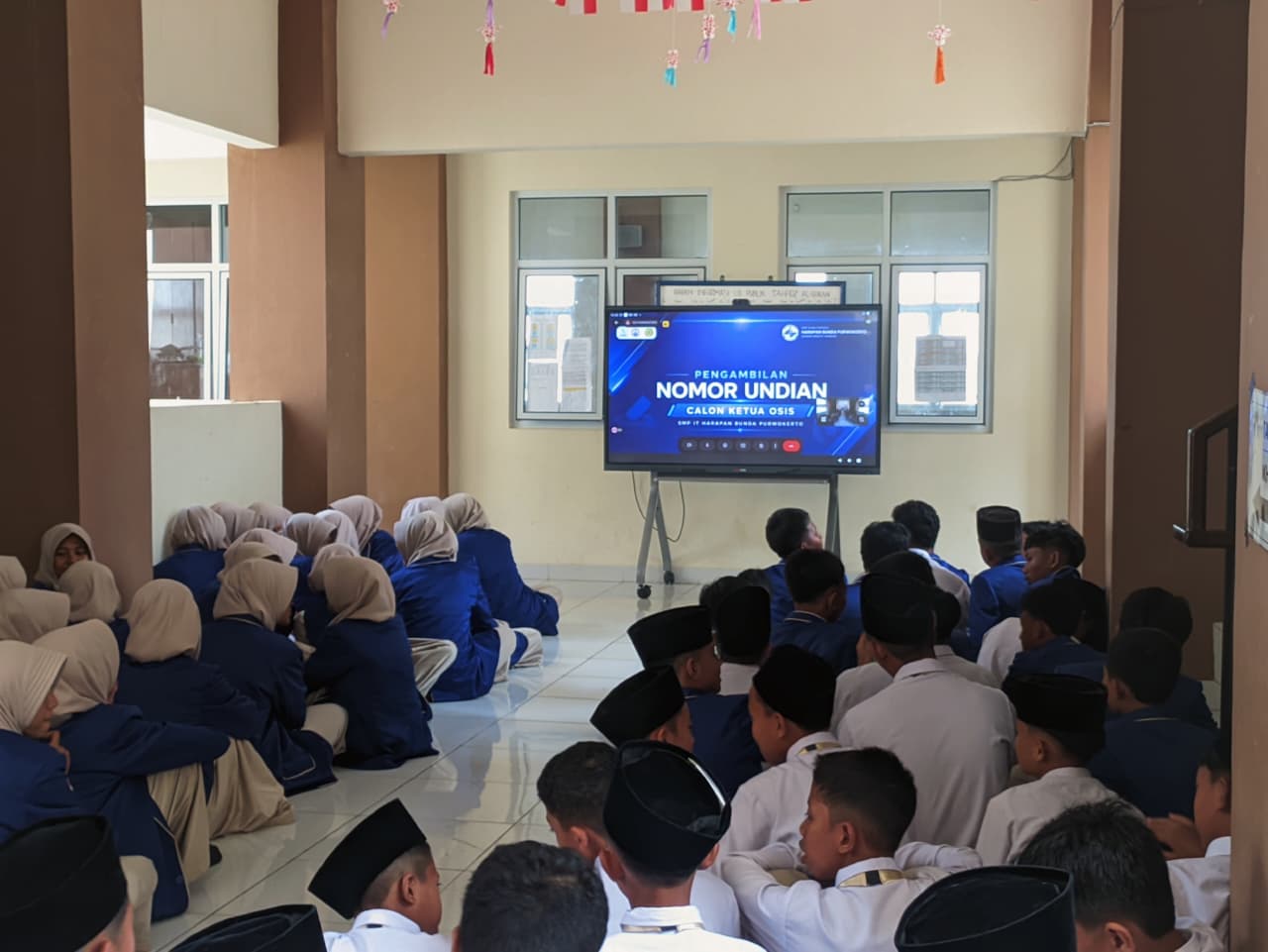 Tiga Pasangan Calon Ikuti Pemira OSIS SMP IT Harapan Bunda 2026
