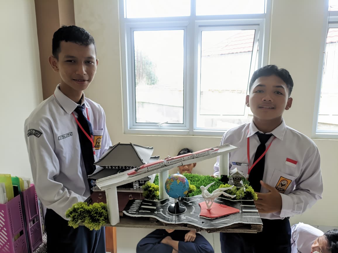 Tiga Hari Merakit Harapan, Siswa SMP Ubah Ujian IPA Jadi Miniatur Penuh Cerita