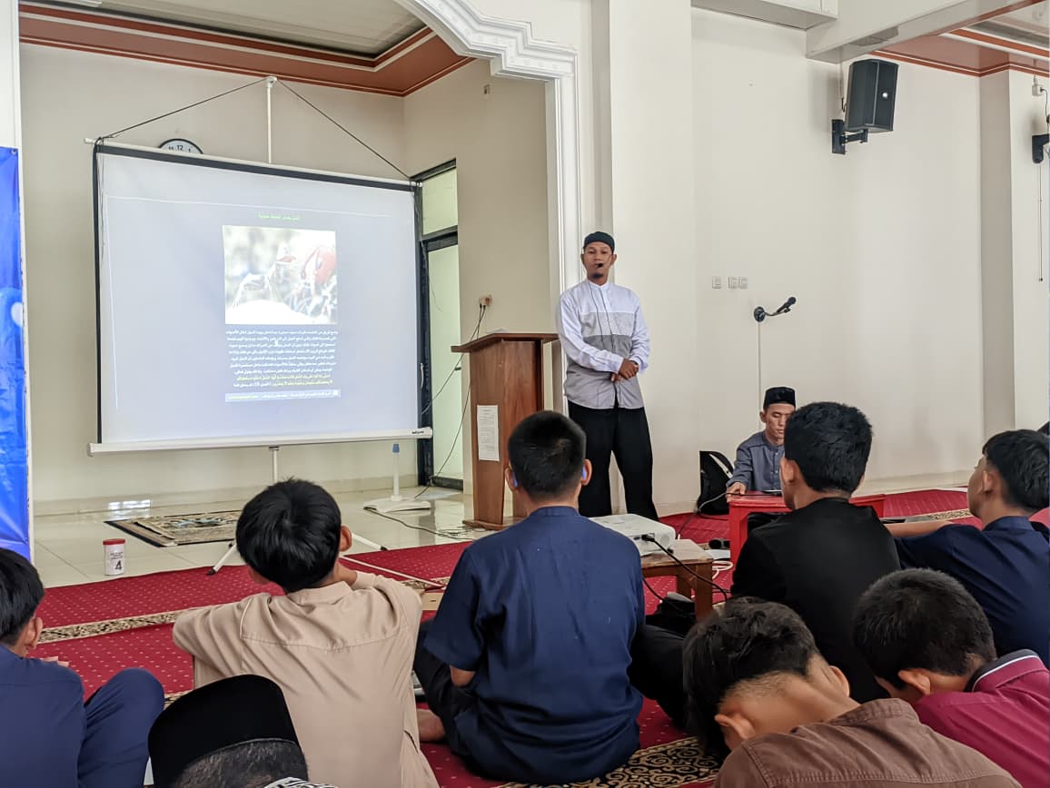 Yaumun Ma’al Qur’an, Sehari Bersama Al-Qur’an di SMP IT Harapan Bunda