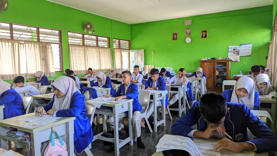 Siswa Kelas IX SMPIT Harapan Bunda Ikuti Try Out Ketiga Tes Kemampuan Akademik