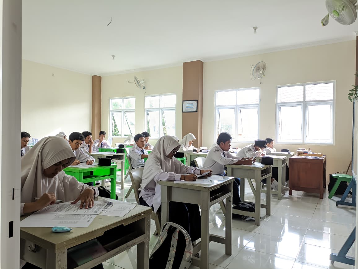 Ramadan Bukan Halangan, Kelas IX SMPIT Harapan Bunda Jalani Sumatif Akhir Tahun