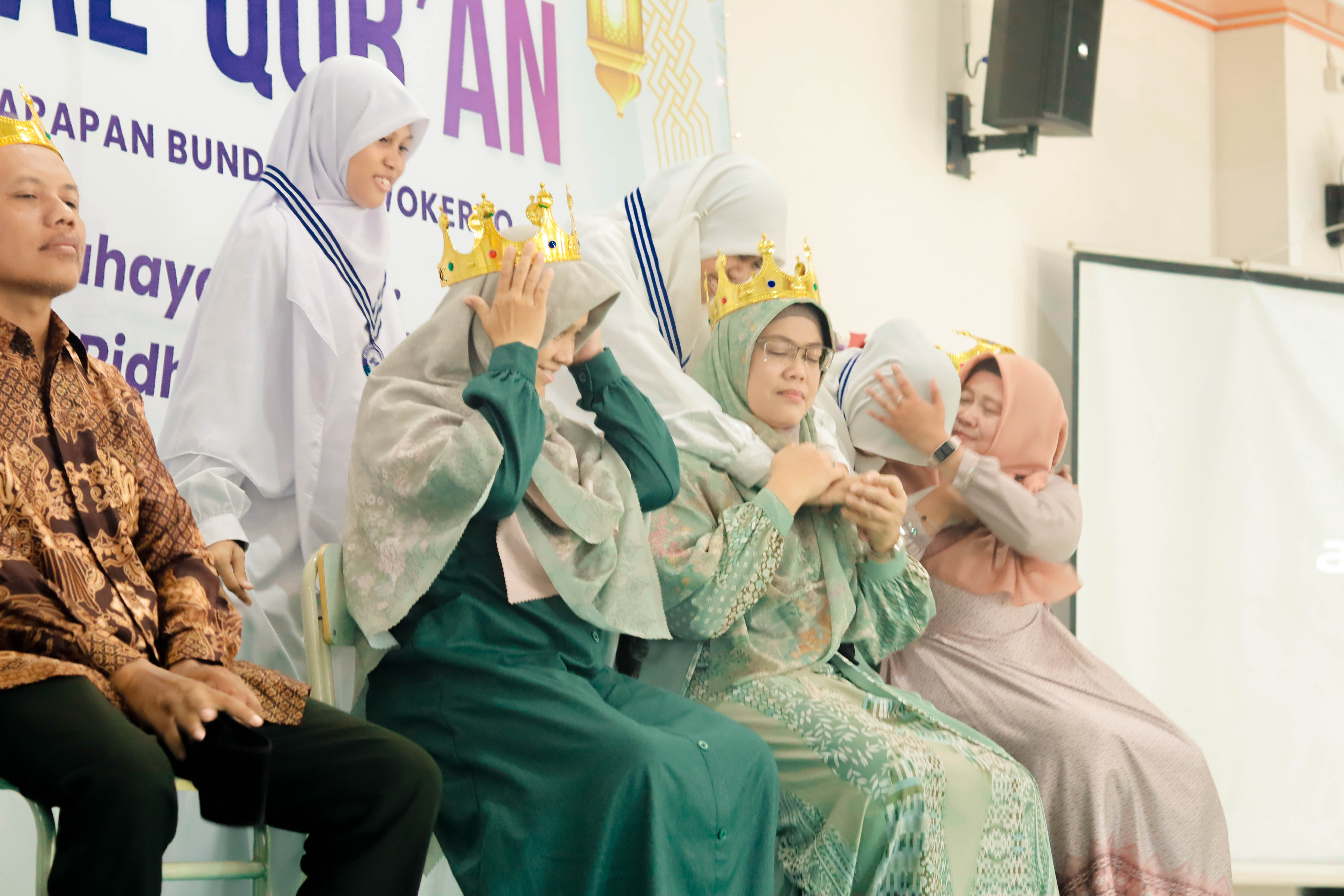 Mahkota Itu Bernama Al-Qur’an